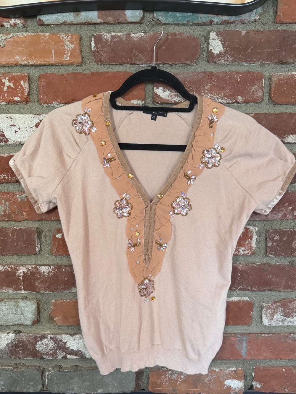Etro Peach Beaded V-Neck Short Sleeve Top